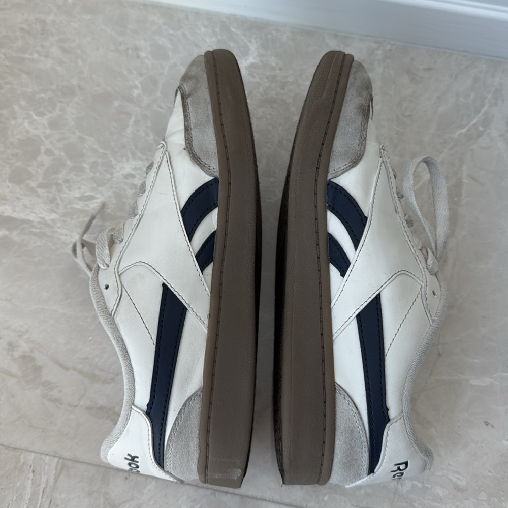 Reebok Kids/Boys White and Gray Sneakers US Size 4K, eur size 35 - Picture 7 of 13
